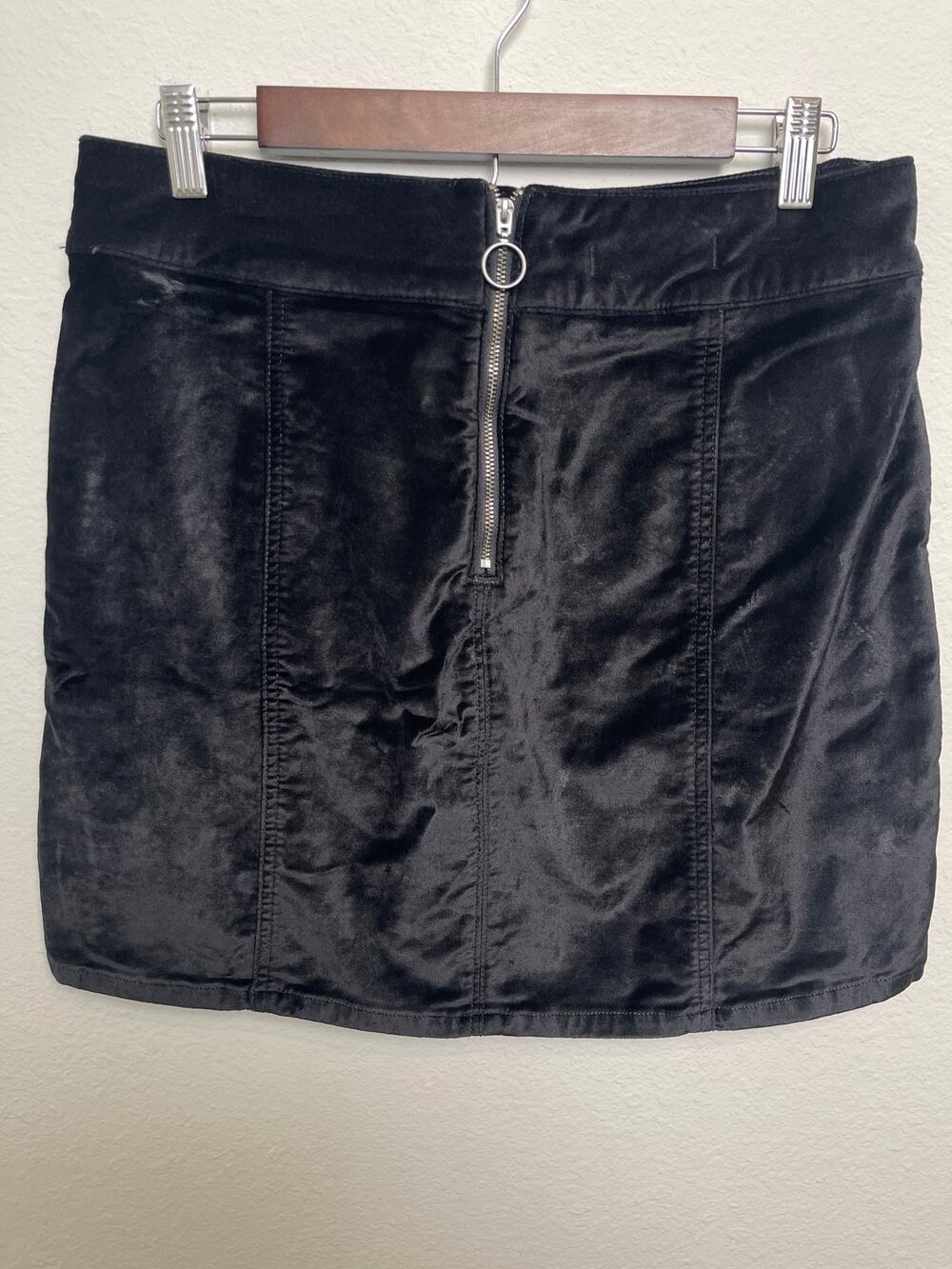 Free People Black Velvet Mini Skirt W31 High Rise Zip Front Y2K Chic